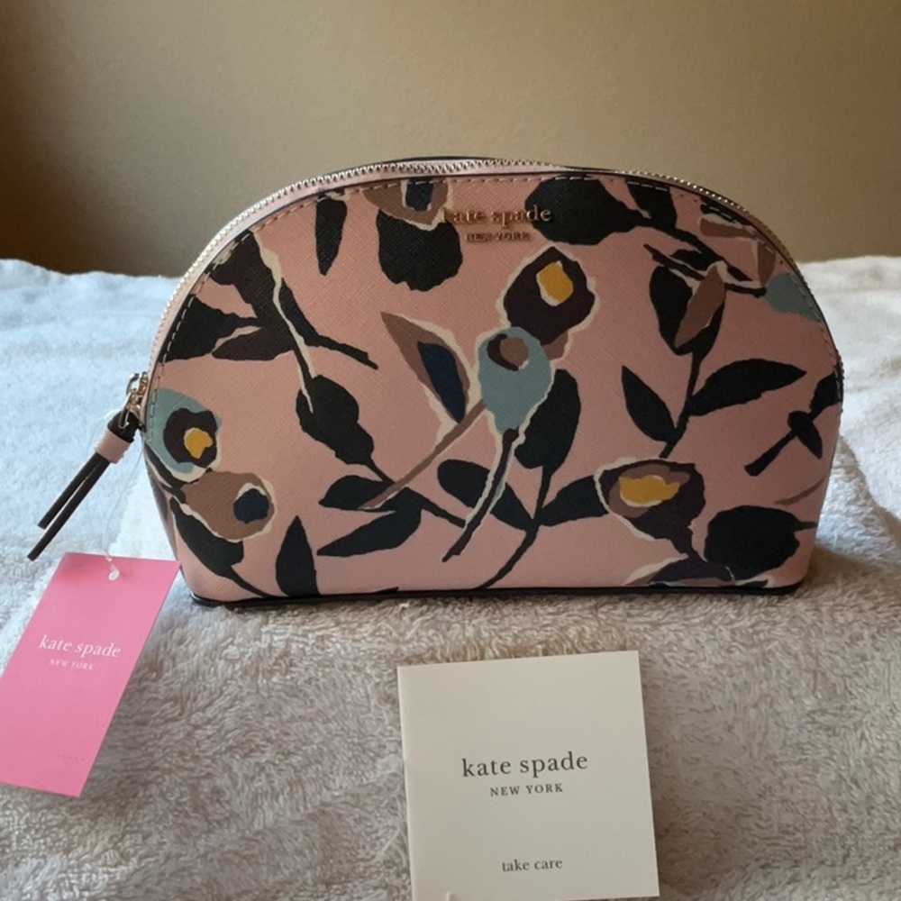♠️💄 KATE SPADE MEDIUM DOME COSMETIC CASE NWT♠️💄 - Picture 8 of 8